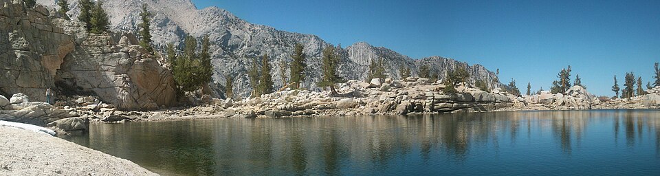 Lone Pine Lake