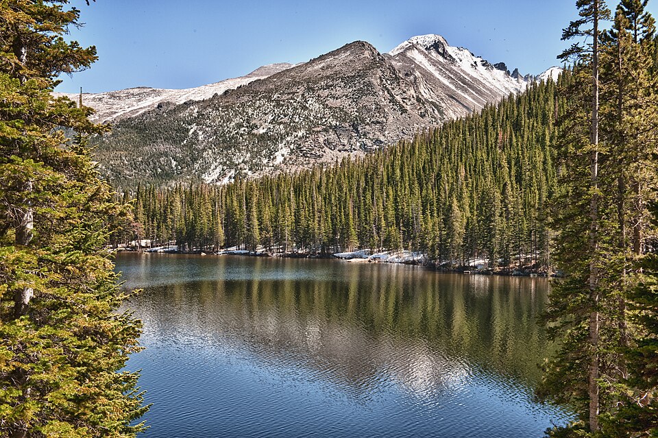 Mills Lake